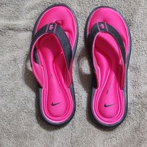 Nike sandals